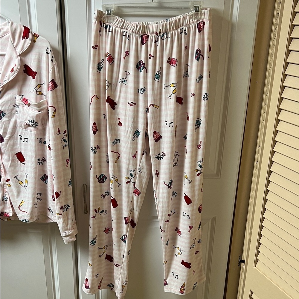 Kate Spade Pink Pajama Set, Womens, Size XL, Christmas Print - Picture 4 of 5